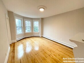 1574 Tremont St, Unit 3 in Boston, MA - Building Photo - Building Photo