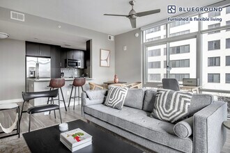 4800 Auburn Ave in Bethesda, MD - Building Photo - Building Photo