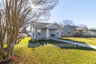 1732 Jourolman Ave in Knoxville, TN - Building Photo - Building Photo