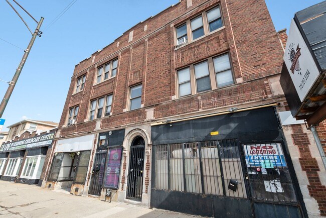 9017-25 S Cottage Grove in Chicago, IL - Foto de edificio - Building Photo
