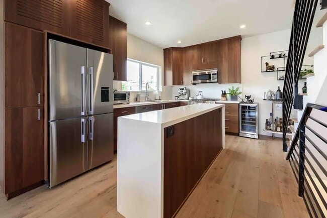 property at 3148 Emerson St
