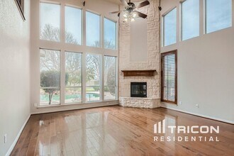 10601 Waterview Pkwy in Rowlett, TX - Building Photo - Building Photo