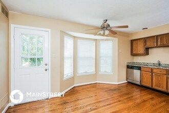 4612 Scott Ct in Louisville, KY - Building Photo - Building Photo