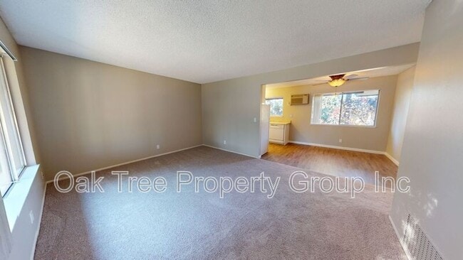property at 1637 Catalina Ct
