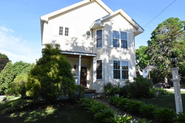 property at 2246 Elm St