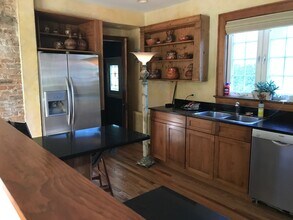 700 Illinois Rd in Wilmette, IL - Building Photo - Building Photo