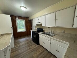 5234 Nantucket Dr in Jackson, MS - Building Photo - Building Photo