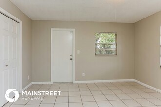 611 Alpine Ave in Lake Worth Beach, FL - Building Photo - Building Photo