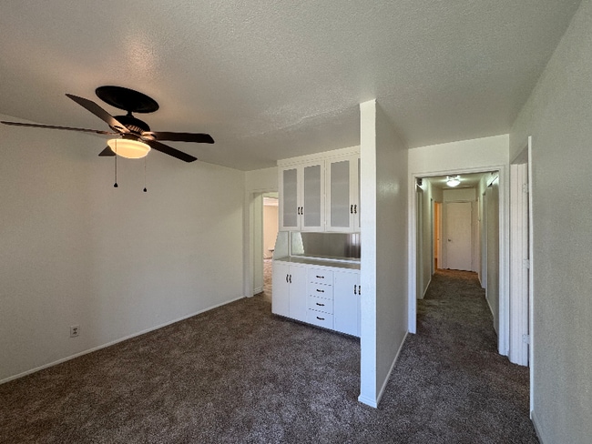 526 Beverly Dr in Clovis, CA - Building Photo - Building Photo