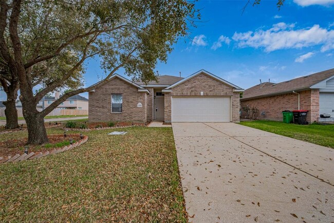 property at 20103 Lakespire Dr