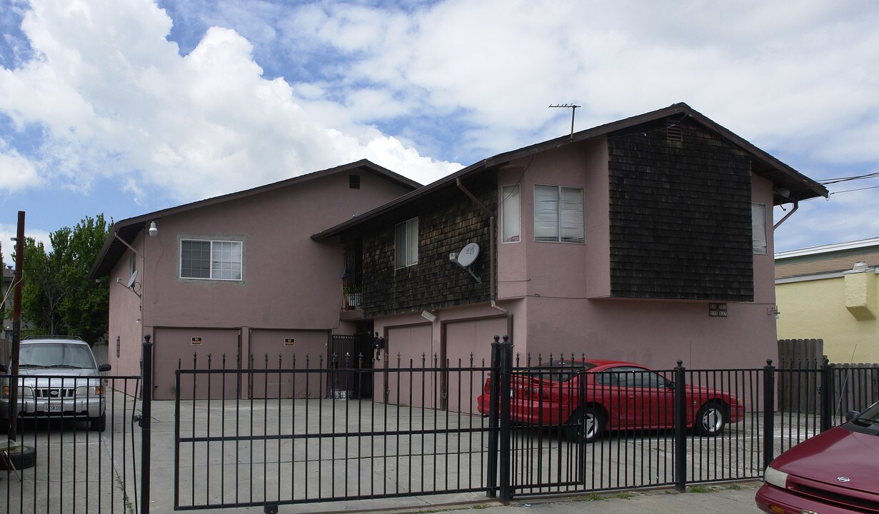 537 S 29th St in Richmond, CA - Foto de edificio