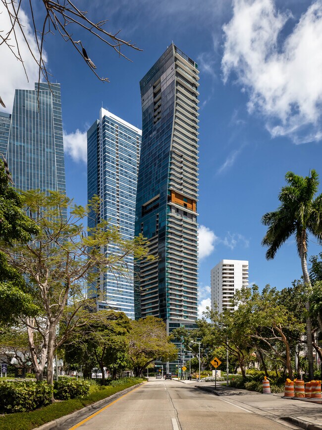 Echo Brickell in Miami, FL - Foto de edificio - Building Photo
