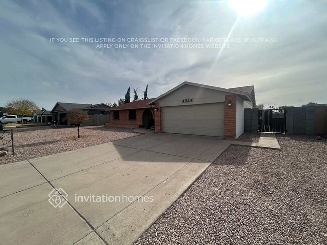4923 W Rosewood Dr in Glendale, AZ - Building Photo - Building Photo