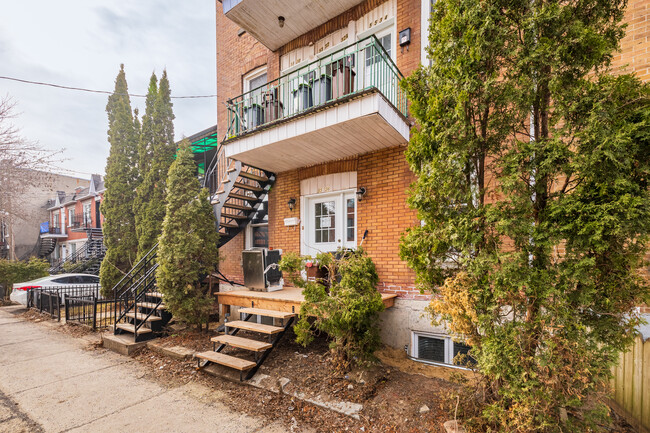 5530-5536 3E Av in Montréal, QC - Building Photo - Building Photo