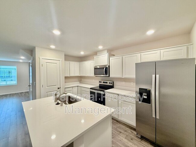 property at 10616 NE 120th Pl