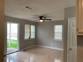2124 Second St in New Orleans, LA - Building Photo - Building Photo