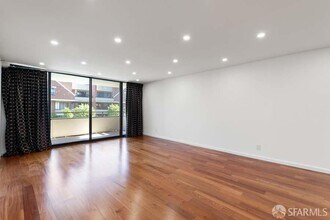 101 Lombard St in San Francisco, CA - Building Photo - Building Photo