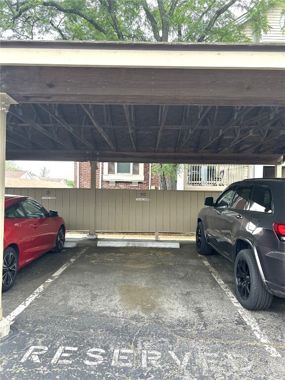 property at 708 Ridgeside Dr