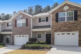 252 Derby Ct in Acworth, GA - Building Photo - Building Photo