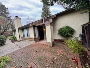 7414 Salton Sea Way in Sacramento, CA - Building Photo - Building Photo