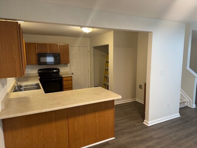 10450 Candy Apple Ln in Indianapolis, IN - Building Photo - Building Photo