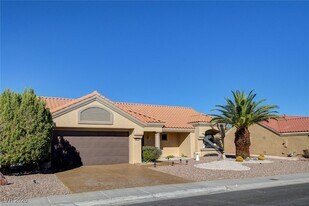 8720 Pennystone Ave in Las Vegas, NV - Building Photo