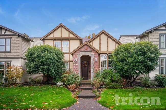 property at 29261 SW Charlotte Ln