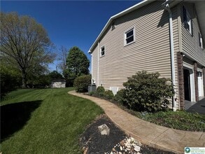 3071 Athena Dr in Bethlehem, PA - Building Photo - Building Photo