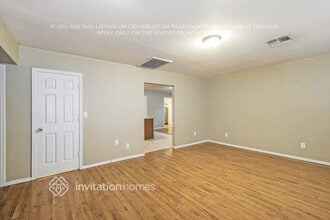 6940 W Catalina Dr in Phoenix, AZ - Building Photo - Building Photo