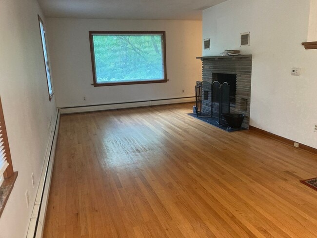 512 S Atherton St in State College, PA - Building Photo - Building Photo