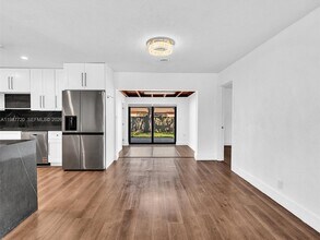 3193 Taft St in Hollywood, FL - Building Photo - Building Photo