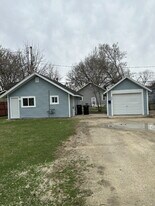 1824 Royce Ave in Beloit, WI - Building Photo