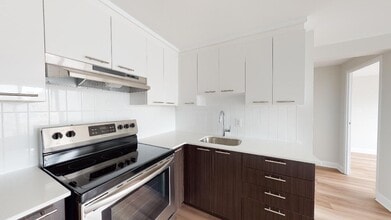 3474 Hutchison in Montréal, QC - Building Photo - Building Photo