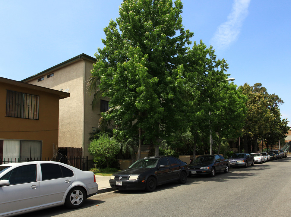 Orizaba Avenue Apartments in Long Beach, CA - Building Photo