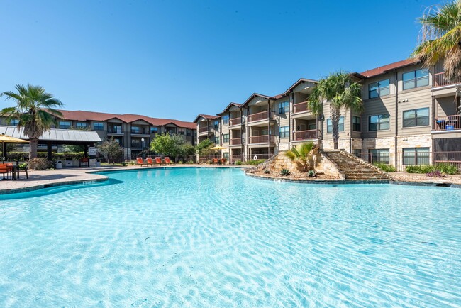 Legacy Brooks in San Antonio, TX - Foto de edificio - Building Photo