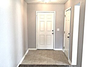 5060 Thornton Dr in Summerville, SC - Building Photo - Building Photo