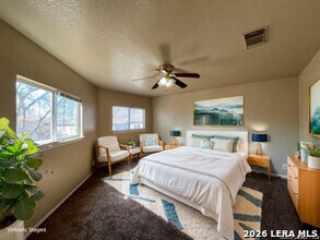 35 Braches Park in San Antonio, TX - Building Photo - Building Photo