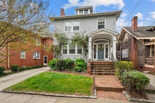 909 Harrington Ave in Norfolk, VA - Building Photo