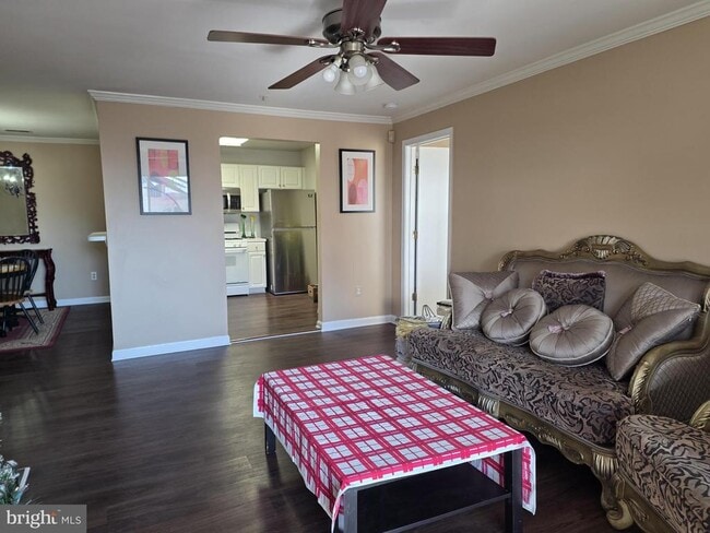 property at 1037 Gardenview Loop