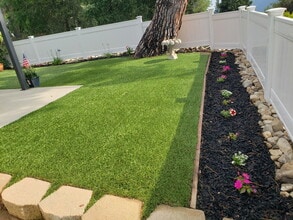 2327 Dorothy St in La Crescenta, CA - Building Photo - Building Photo