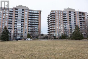 1150 Parkwest Pl in Mississauga, ON - Building Photo