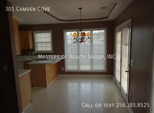 301 Camden Cove Cir in Calera, AL - Building Photo - Building Photo