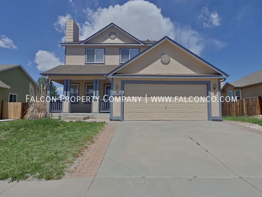 5752 Brennan Ave in Colorado Springs, CO - Building Photo