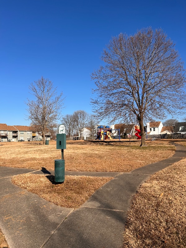 3511 Irvington Ct in Virginia Beach, VA - Building Photo - Building Photo