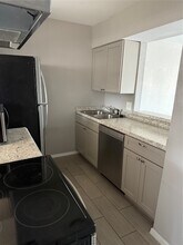 3366 Burke Rd in Pasadena, TX - Building Photo - Building Photo