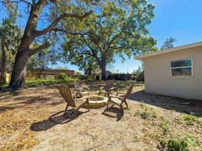 8911 Oren Ave in Tampa, FL - Building Photo - Building Photo