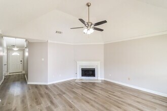 10029 Woodland Grove Dr in Lakeland, TN - Building Photo - Building Photo