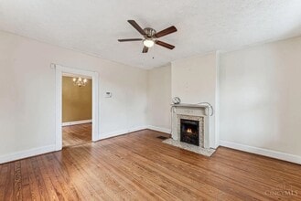 4223 Virginia Ave in Cincinnati, OH - Building Photo - Building Photo