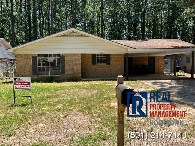 property at 5709 Chaucer Ln