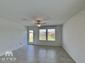 3348 Beckwith Wy in Crandall, TX - Building Photo - Building Photo